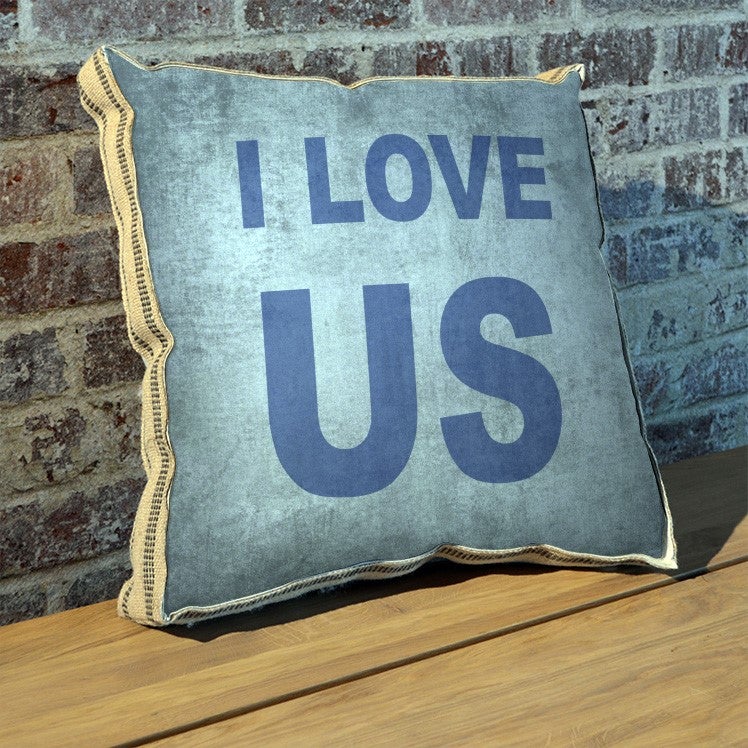 I love us pillow